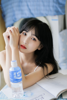 女人越喊痛男人越使劲视频